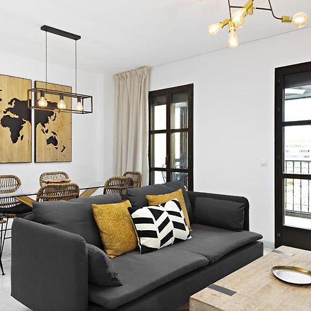Two Bedroom Apartment In Puerto Banus With Terrace 马尔韦利亚 外观 照片
