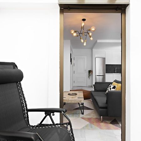 Two Bedroom Apartment In Puerto Banus With Terrace 马尔韦利亚 外观 照片