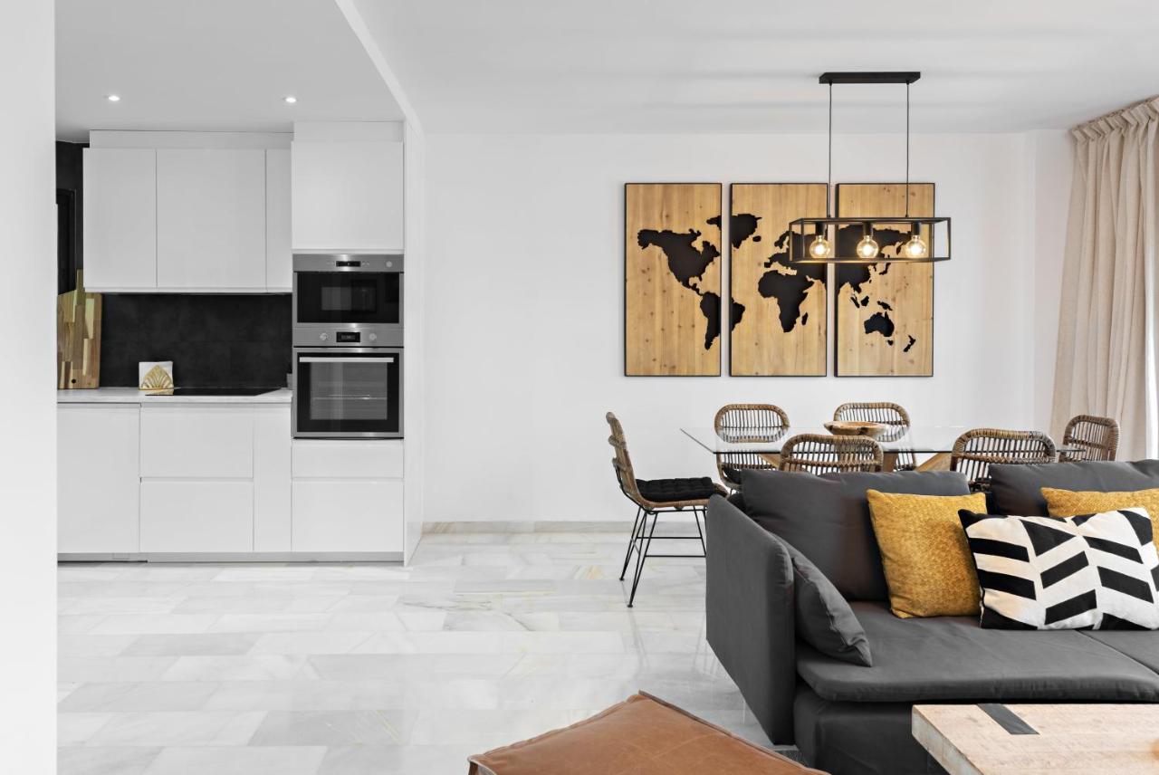 Two Bedroom Apartment In Puerto Banus With Terrace 马尔韦利亚 外观 照片