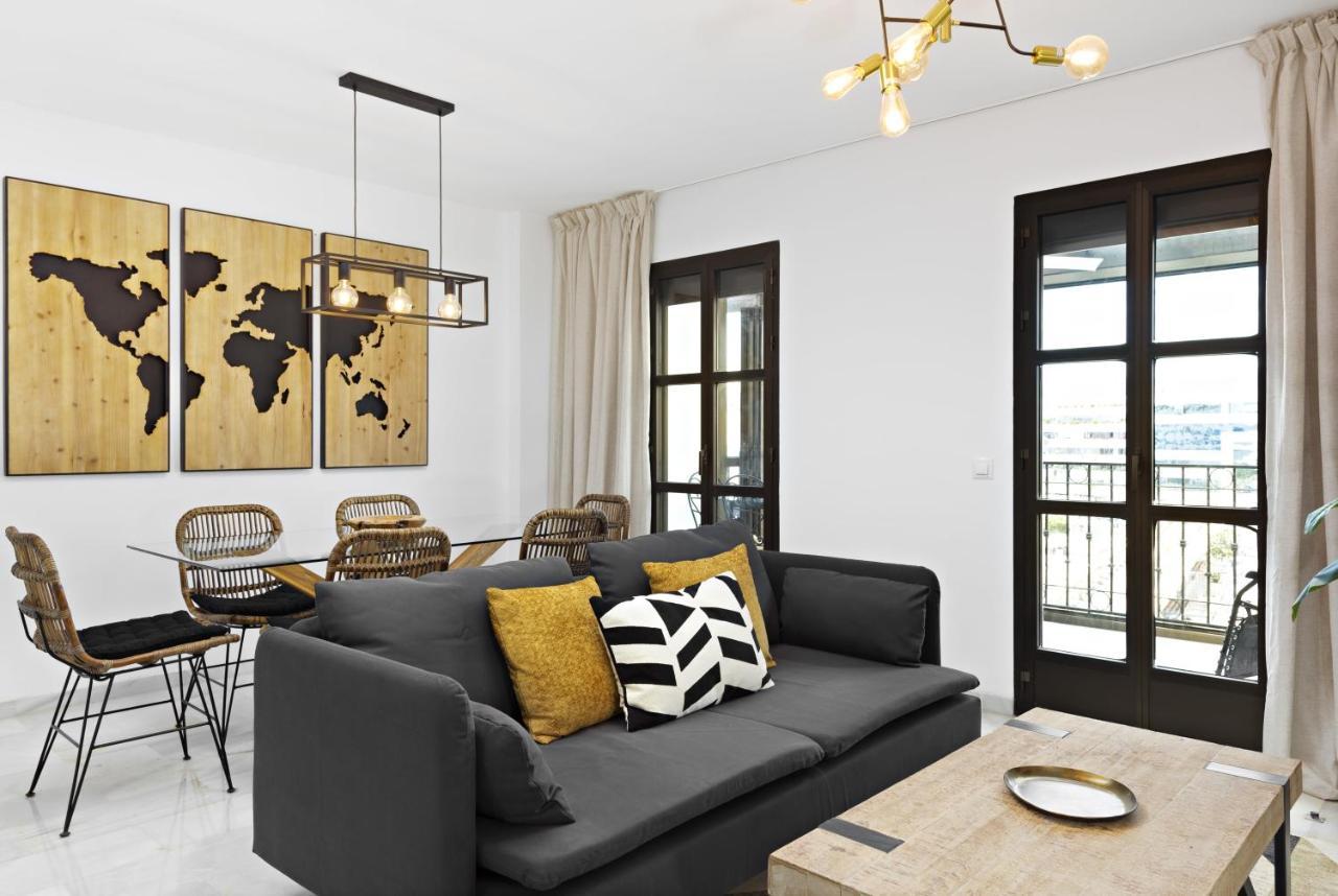 Two Bedroom Apartment In Puerto Banus With Terrace 马尔韦利亚 外观 照片
