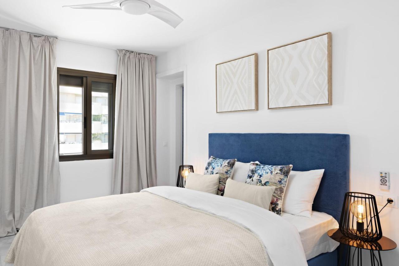Two Bedroom Apartment In Puerto Banus With Terrace 马尔韦利亚 外观 照片