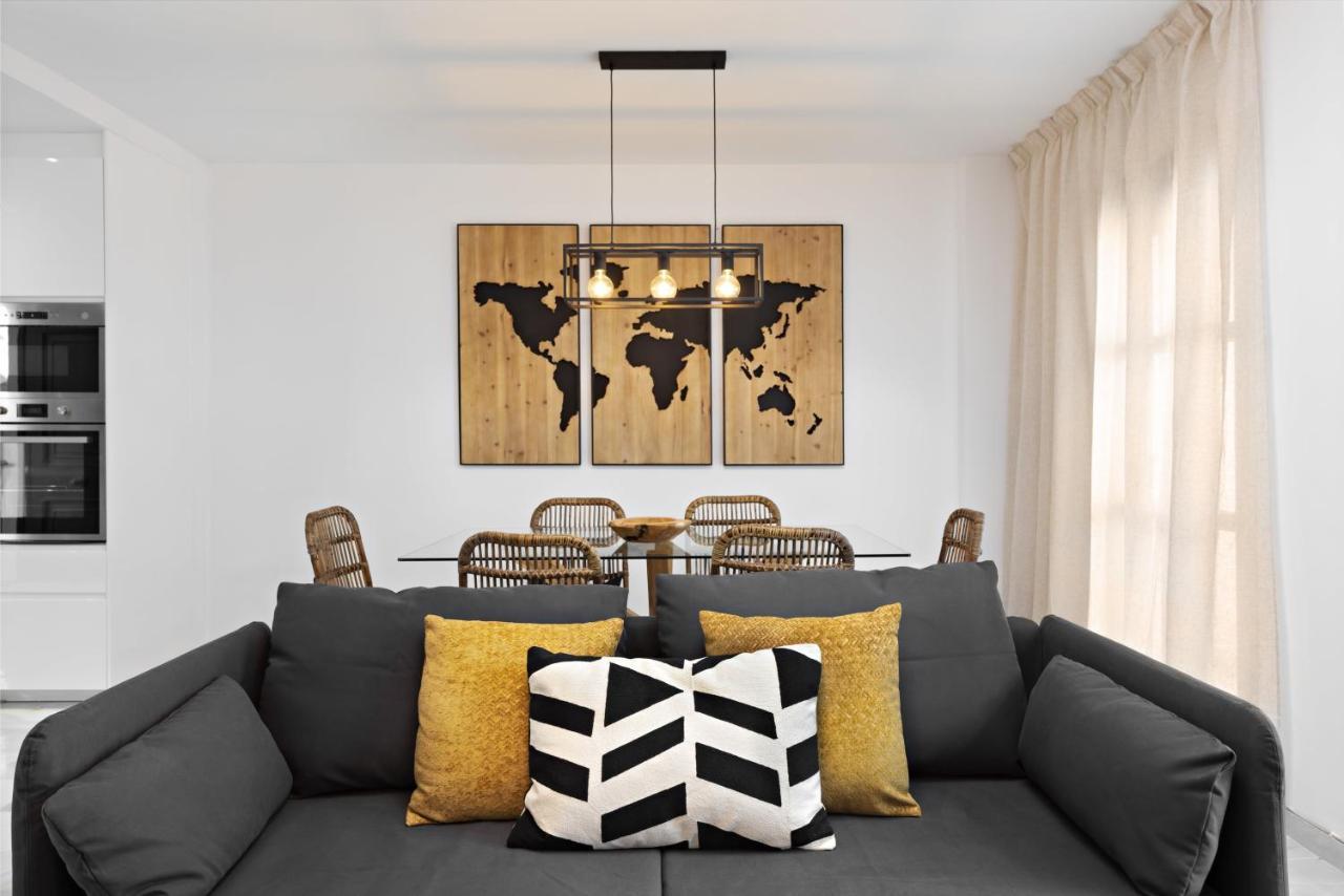Two Bedroom Apartment In Puerto Banus With Terrace 马尔韦利亚 外观 照片