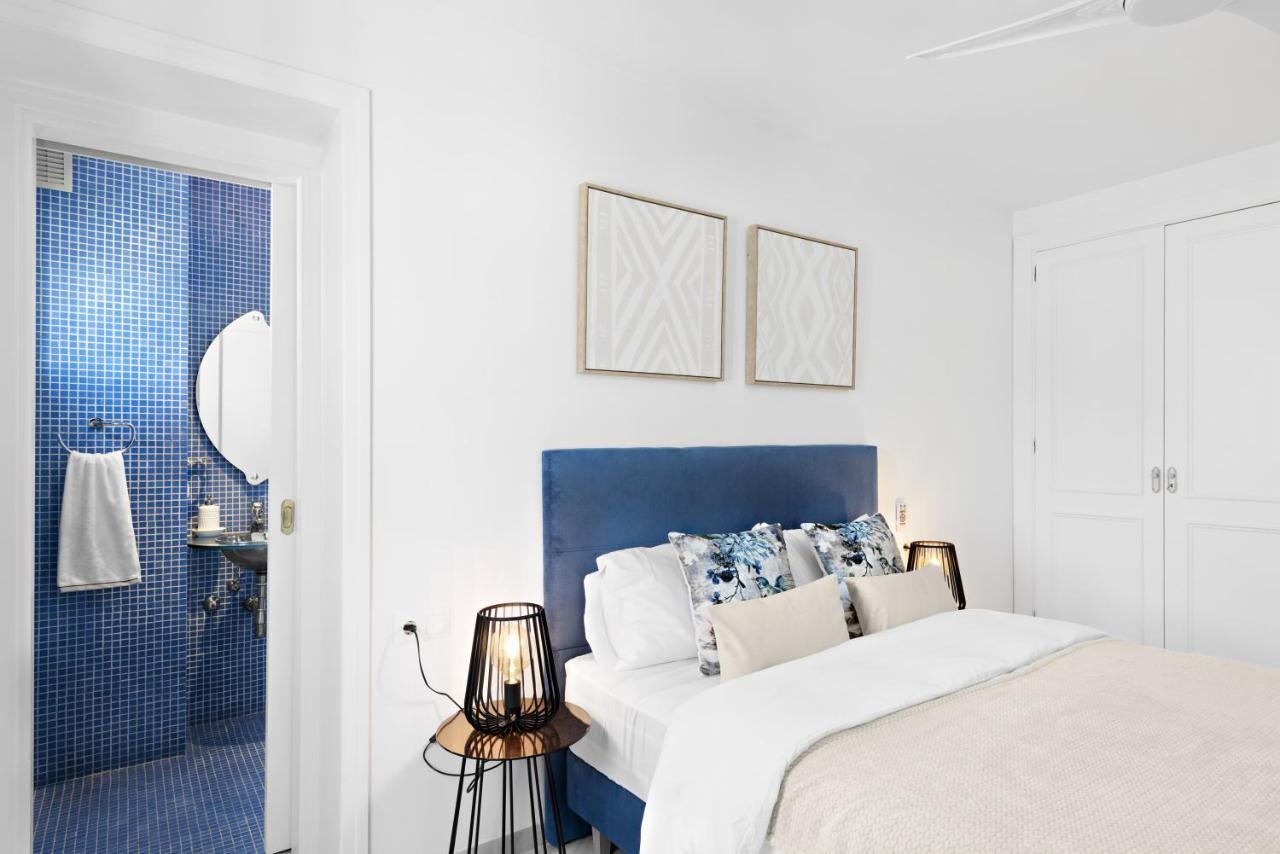 Two Bedroom Apartment In Puerto Banus With Terrace 马尔韦利亚 外观 照片